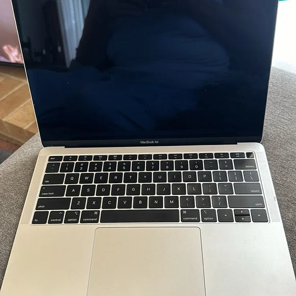 Apple MacBook Air